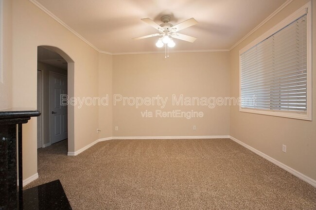 Photo - 10722 Sabre Hill Dr Unit 131