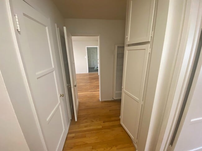 Photo - 2471 Silver Lake Blvd Unit 2471-B