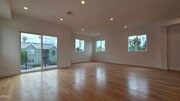 Photo - 915 N Ridgewood Pl