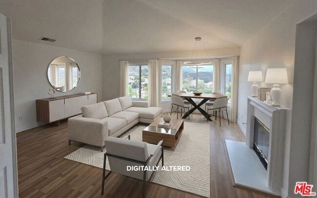 Photo - 24932 Normans Way