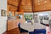 Photo - 1746 Deerhill Trail House