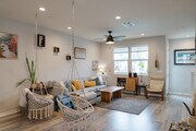 Photo - 505 Lark Way