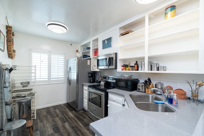 Photo - 315 N Louise St Unit 302