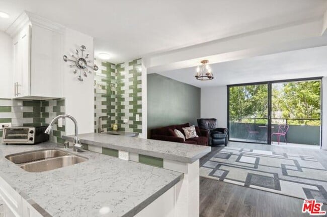 Photo - 10535 Wilshire Blvd Unit 404