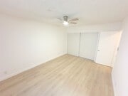 Photo - 3 PEAT - Huge, spacious, enormous - 2BD/2BA with parking. Chatsworth Adjacent! Unit #3