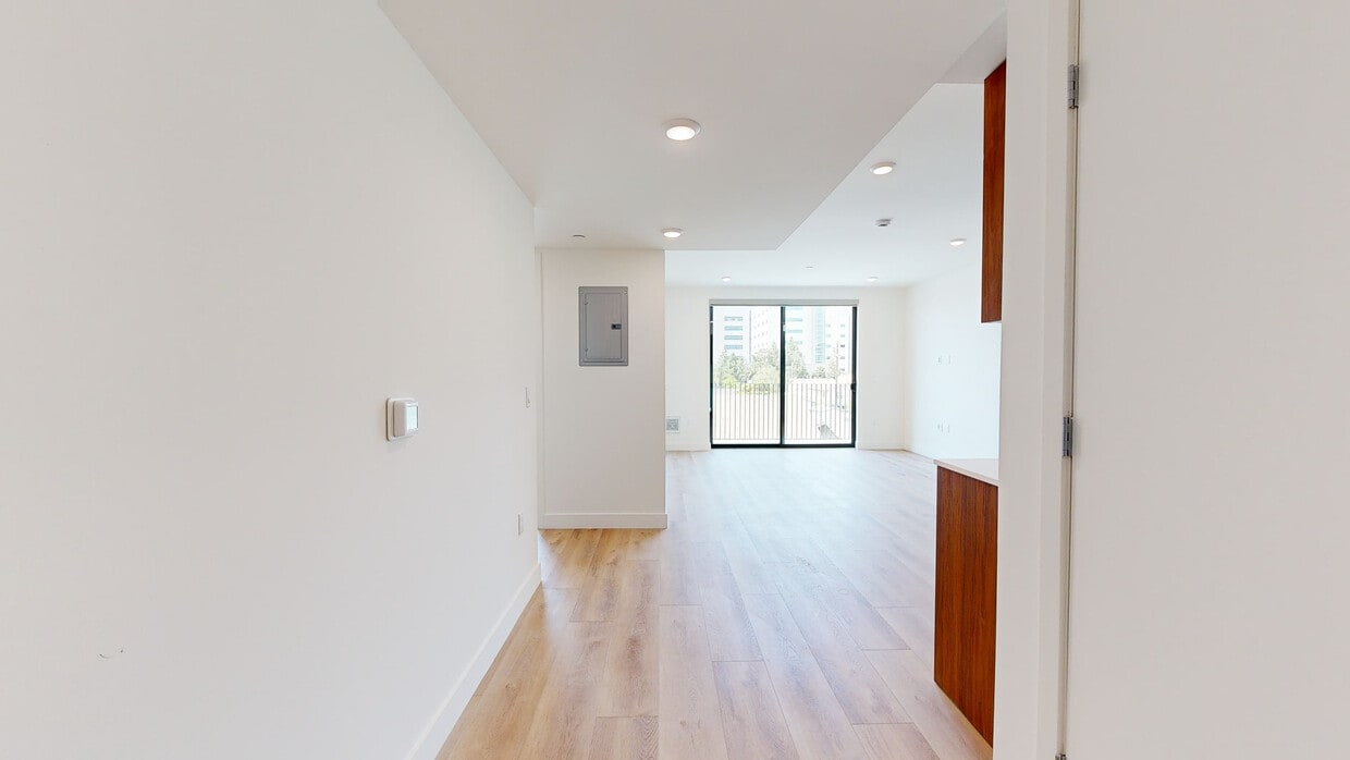 3D Tour - New Luxury Modern 1 & 2 Bedroom Apartments