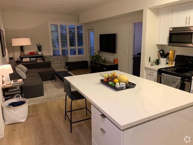 Building Photo - 12655 Bluff Creek Dr Unit 212 Rental