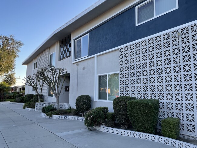 Building front - 6549 Johnson Ave Apartments Unit #8