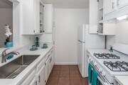 Photo - Las Golondrinas Apartments