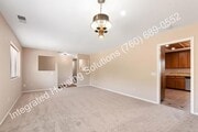 Photo - 945 Pinon St