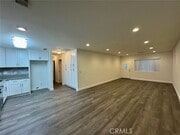 Photo - 12714 Vanowen St