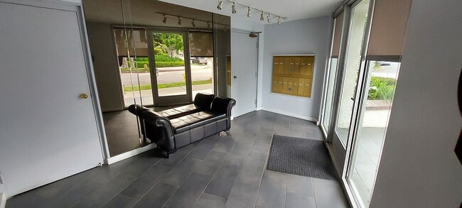 Photo - 1122 Peck Dr Unit Penthouse 3