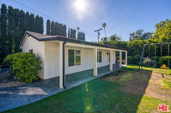 Photo - 1339 Garfield Ave