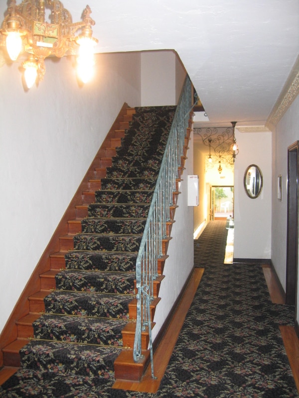 Photo - 414 N Sycamore Ave Unit 2