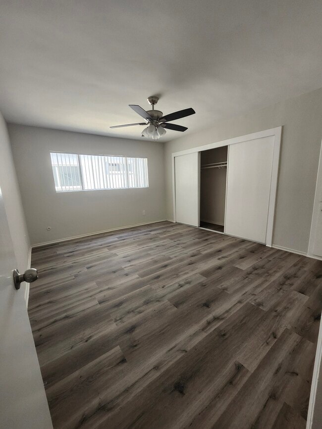 Bedroom - 6551 De Soto Ave