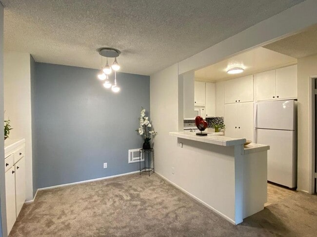 Photo - 355 S Los Robles Ave Condo