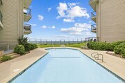 Photo - 940 Sealane Dr