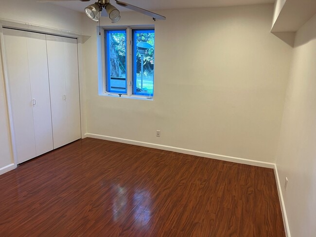 Den/office/dining area - 2715 Aqua Verde Cir