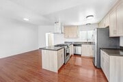 Kitchen - 22819 Gershwin Dr