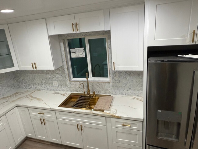 Photo - 1616 E Harding St