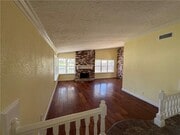 Photo - 2490 Michigan Dr