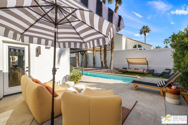 Photo - 45420 Desert Fox Dr