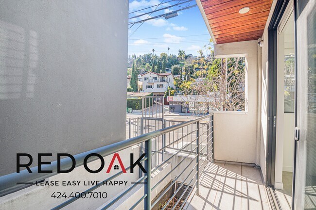 Photo - 2409 Griffith Park Blvd Unit 201