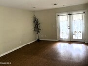 Photo - 117 Sunset Dr