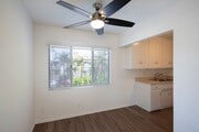 Photo - La Jolla / Village Area - Upstairs One Bedroom in the Village! Unit 7705