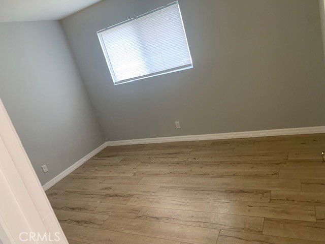 Photo - 10231 Fernglen Ave