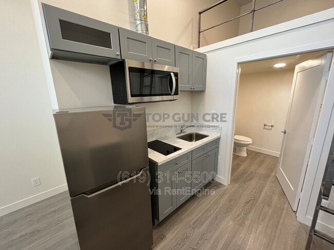 Photo - 136 W San Ysidro Blvd Unit 3