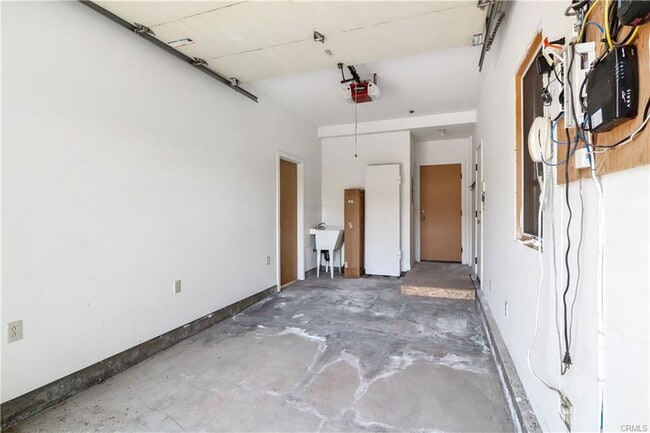 Photo - 4359 Fairlawn Dr House