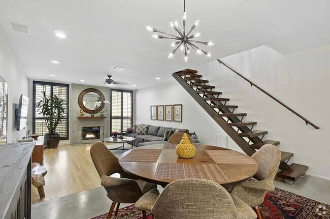 Building Photo - 1209 Kings Rd Rental