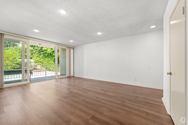 Building Photo - 691 Levering Ave Unit #2 Rental