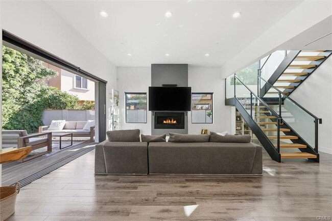 Photo - 5487 Blanco Way