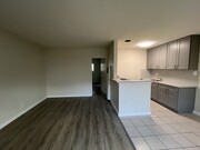 Photo - 207 S Lillie Ave Apartment Unit 2