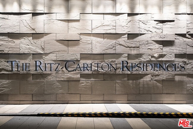 Photo - 900 W Olympic Blvd Unit 39G