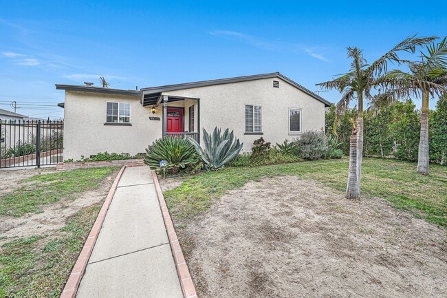 A beautiful home in North Hollywood is no... - A beautiful home in North Hollywood is no...