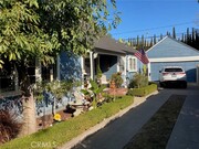 Photo - 2329 N Riverside Dr House