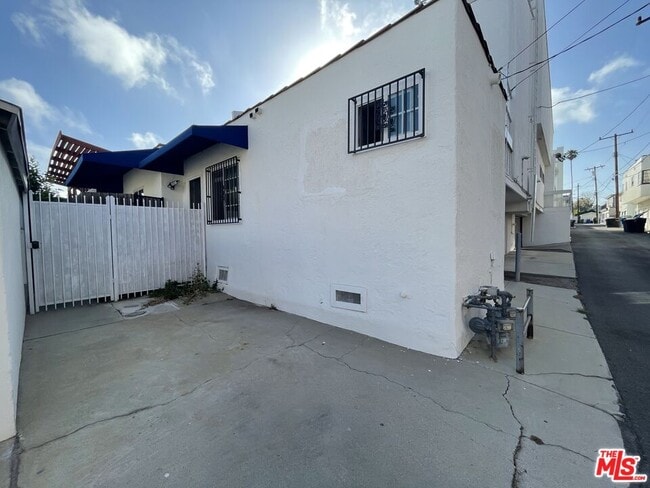 Photo - 1141 24th St