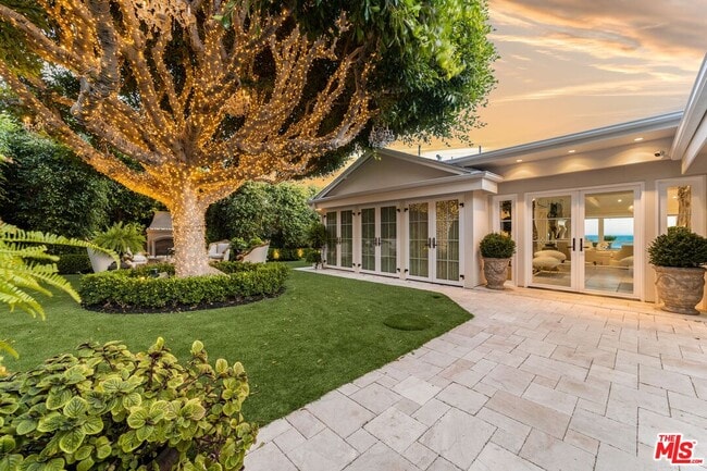 Photo - 19620 Pacific Coast Hwy