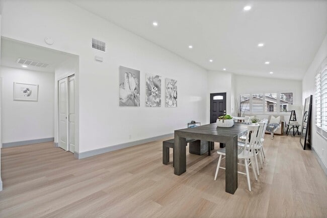 Photo - 6BD/4BA One Story Single Family House next to UCI