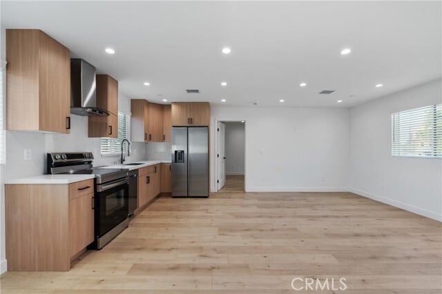 Photo - 11142 Woodley Ave Unit 1/2