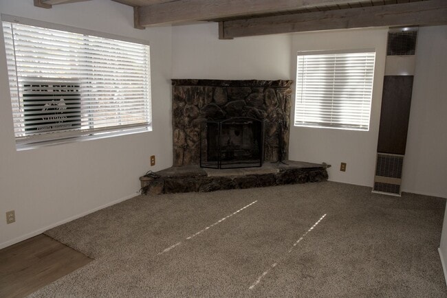 Photo - 2 Bedroom 1.5 Bathroom by Alpine Slide