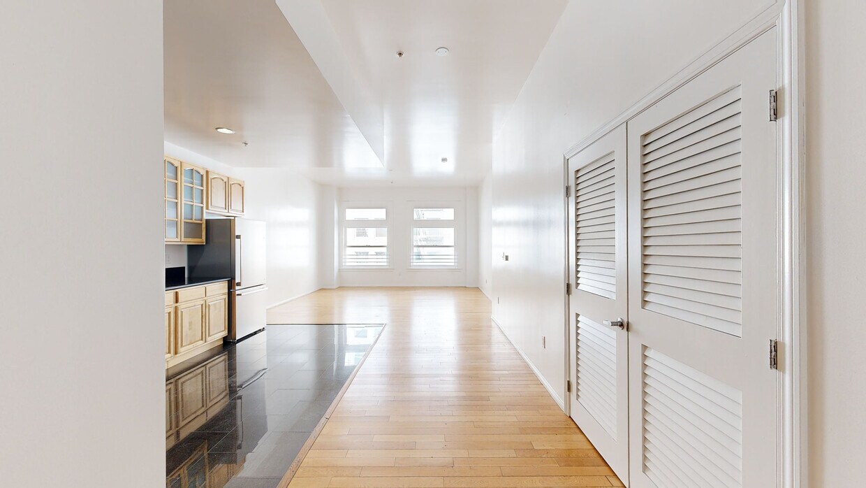 3D Tour - Jewelry Trades Building