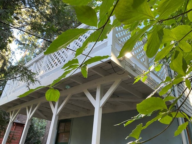 Building Photo - 23719 Bowl Rd