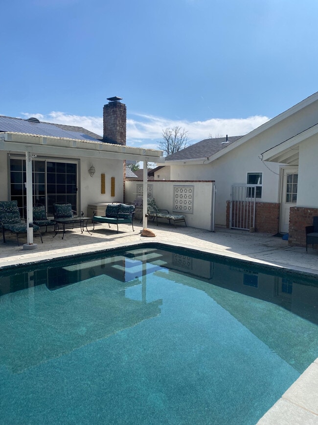 Photo - 8387 Shoup Ave