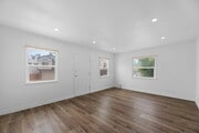 Photo - 1304 Corona St