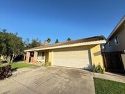 Photo - Beautifully Maintained 4Bd/2Ba Home w/Large Back Yard and Fruit Trees!