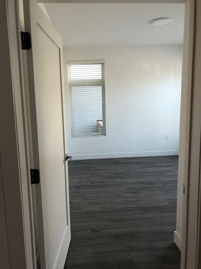 Photo - Glenoaks Residences